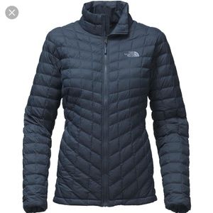 Northface thermoball jacket